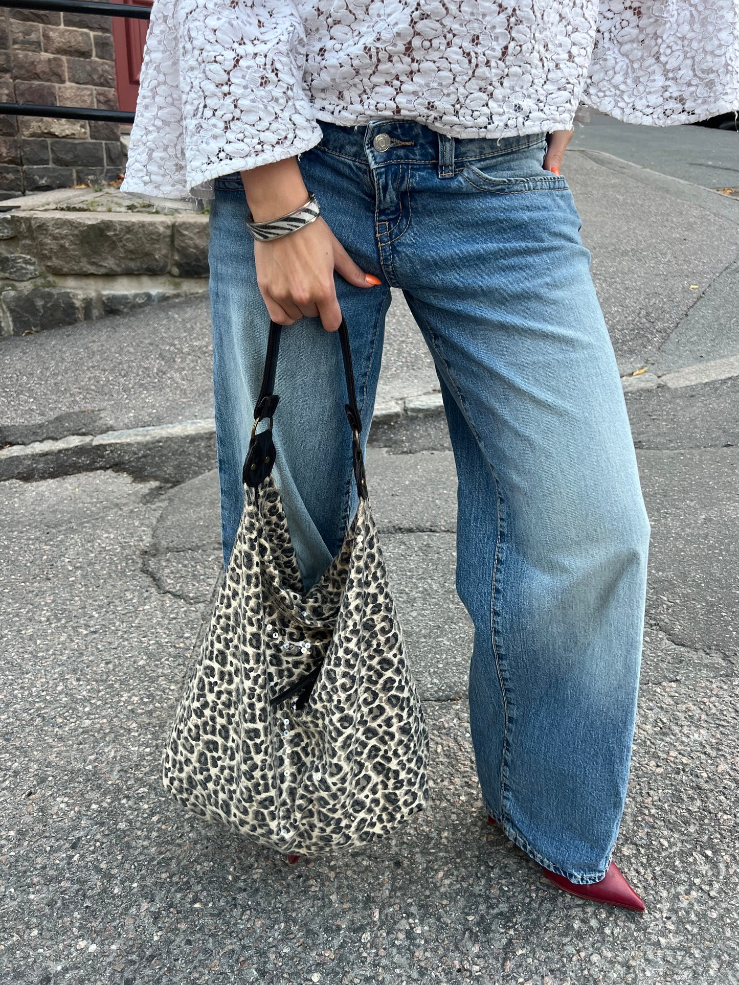 Leopard Sequin Hobo Shoulder Bag