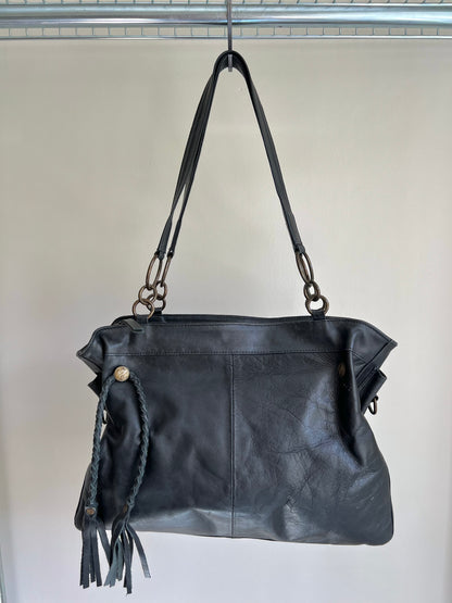 Black Ring Detail Shoulder Bag